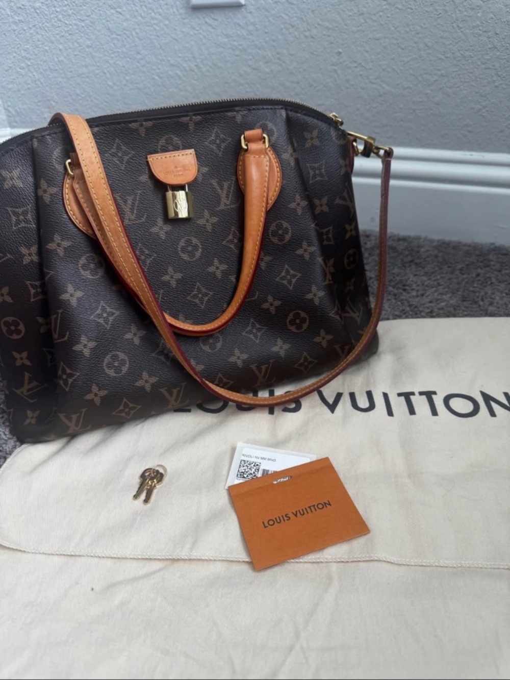 Louis Vuitton Rivoli MM